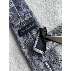 Joseph Feiss	Lavender Paisley Woven Motif Jacquard Skinny	 100% Silk	Tie Necktie